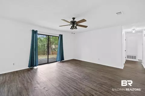 5716 Post Oak Ct, Mobile, AL 36609 photo 9