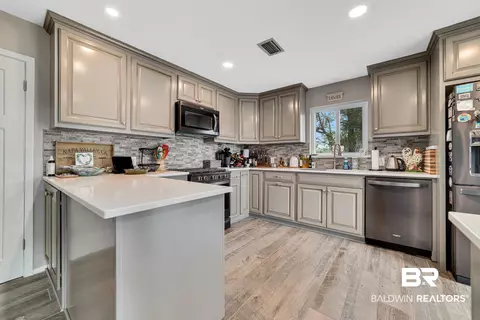 9400 Neumann Dr, Elberta, AL 36530 photo 10