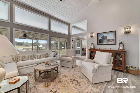 9400 Neumann Dr, Elberta, AL 36530 photo 5