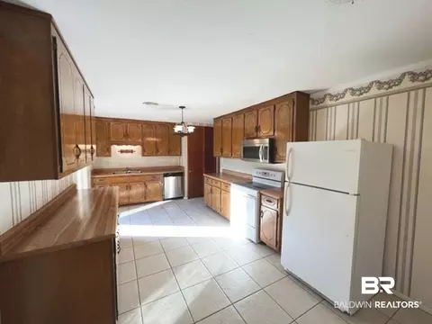 811 Hecker Rd, Century, FL 32535 photo 12