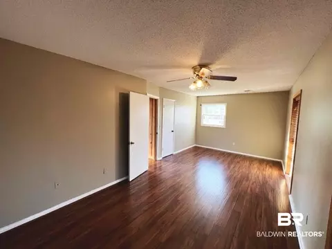 811 Hecker Rd, Century, FL 32535 photo 13