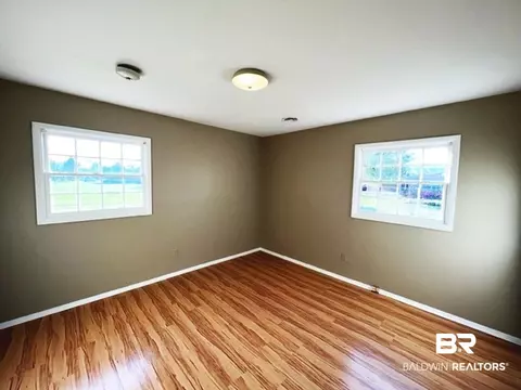 811 Hecker Rd, Century, FL 32535 photo 17