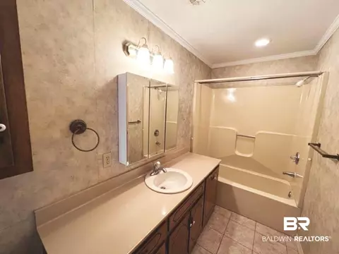 811 Hecker Rd, Century, FL 32535 photo 22