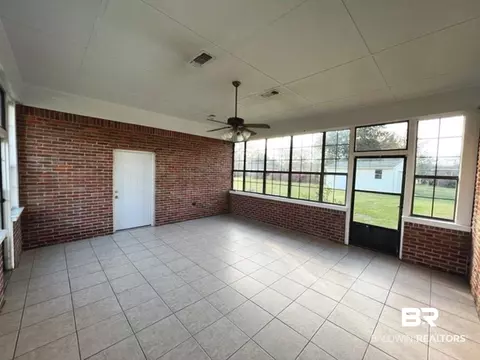 811 Hecker Rd, Century, FL 32535 photo 25