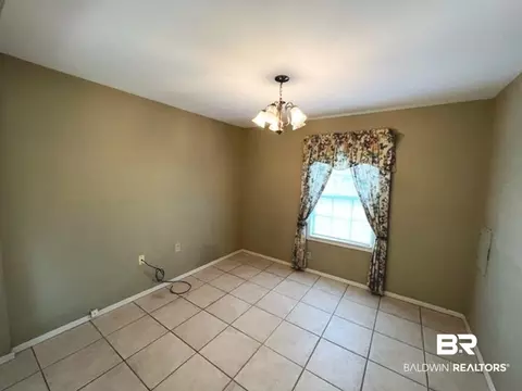 811 Hecker Rd, Century, FL 32535 photo 7