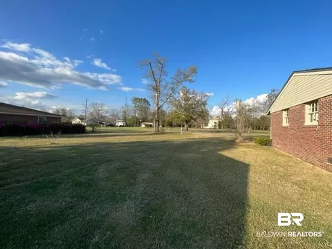 811 Hecker Rd, Century, FL 32535 photo 29