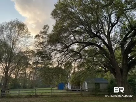 9655 Wilson Rd, Elberta, AL 36530 photo 1