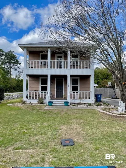 600 E 21st Ave, Gulf Shores, AL 36542