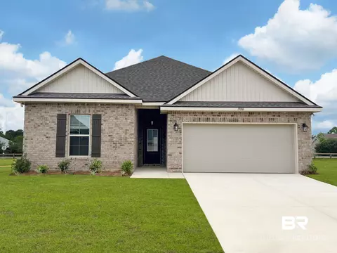 17086 Lafayette Dr, Robertsdale, AL 36567
