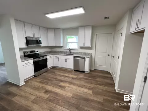 13435 Lilac Ln, Stapleton, AL 36578 photo 7