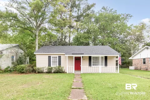 22 W Chadwick Dr, Mobile, AL 36606 photo 3