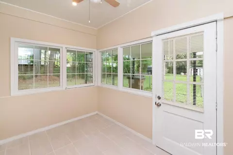 22 W Chadwick Dr, Mobile, AL 36606 photo 15