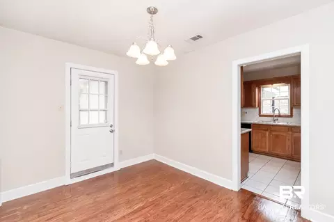 22 W Chadwick Dr, Mobile, AL 36606 photo 9
