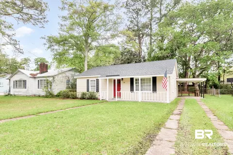 22 W Chadwick Dr, Mobile, AL 36606 photo 4