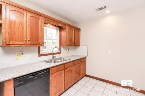 22 W Chadwick Dr, Mobile, AL 36606 photo 14