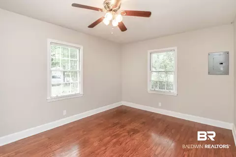22 W Chadwick Dr, Mobile, AL 36606 photo 19