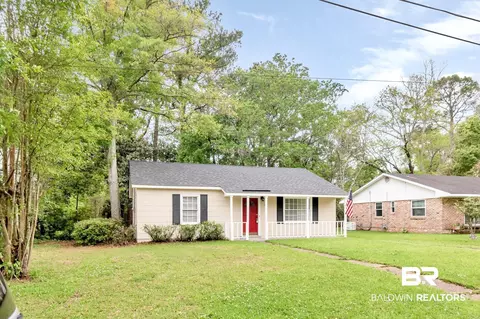 22 W Chadwick Dr, Mobile, AL 36606 photo 1