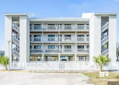 331 E 1st Ave #201, Gulf Shores, AL 36542