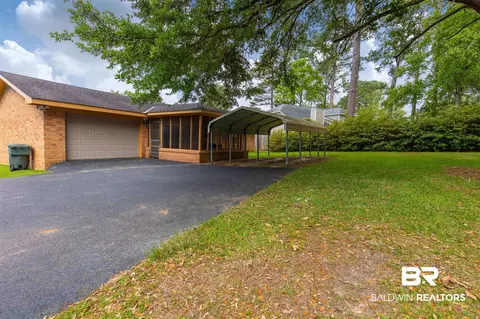 581 S Stuart St, Daphne, AL 36526 photo 5