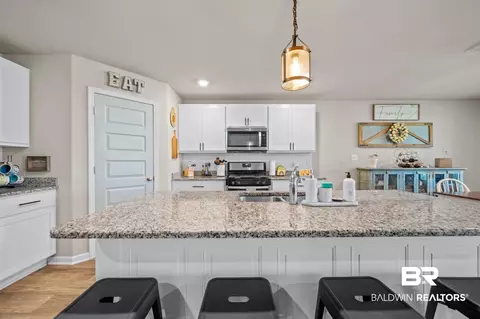 8146 Irwin Loop, Daphne, AL 36526 photo 5