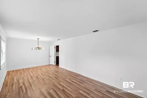 569 Stuart St, Daphne, AL 36526 photo 5