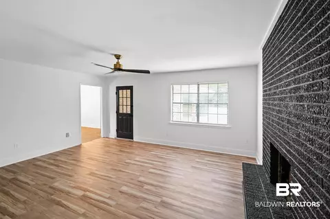 569 Stuart St, Daphne, AL 36526 photo 14