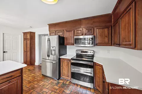 569 Stuart St, Daphne, AL 36526 photo 8