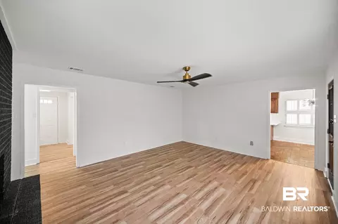 569 Stuart St, Daphne, AL 36526 photo 15