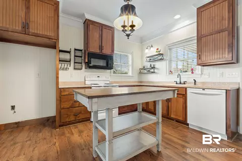 804 Highpoint Cir, Mobile, AL 36693 photo 8