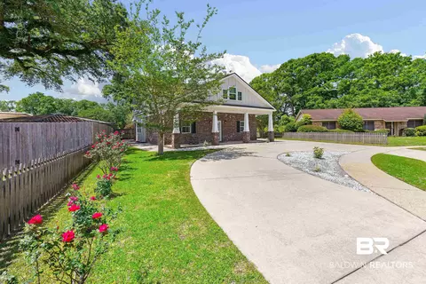 804 Highpoint Cir, Mobile, AL 36693 photo 1