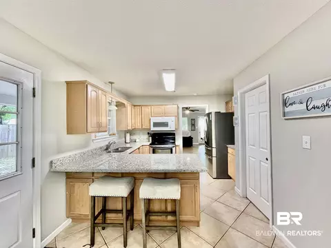 125 Montclair Loop, Daphne, AL 36526 photo 3