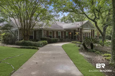 14 Audubon Dr, Fairhope, AL 36532