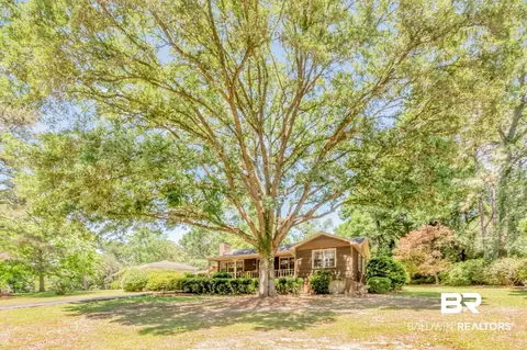 4272 Springview Dr, Mobile, AL 36609 photo 2