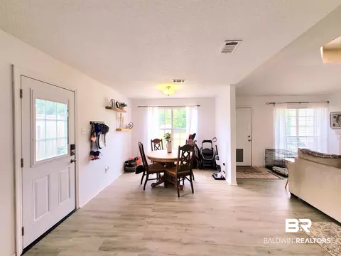 6860 Ching Lynch Rd, Mobile, AL 36618 photo 10