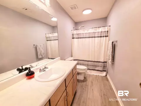 6860 Ching Lynch Rd, Mobile, AL 36618 photo 17