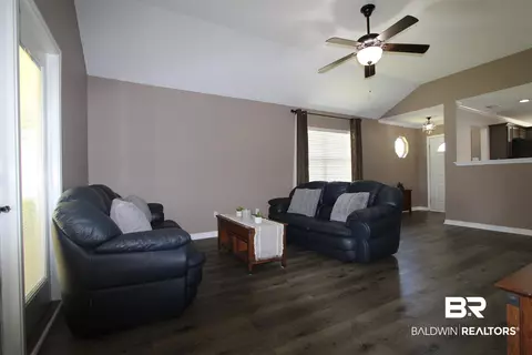 950 W Hamilton Bridges Dr, Mobile, AL 36695 photo 3