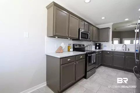 950 W Hamilton Bridges Dr, Mobile, AL 36695 photo 10