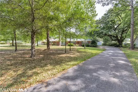 1355 Regulus Dr, Mobile, AL 36693 photo 2