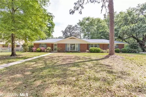 1355 Regulus Dr, Mobile, AL 36693