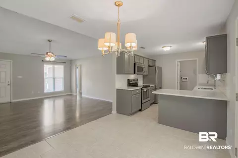 3305 Franklin Ct, Mobile, AL 36618 photo 10