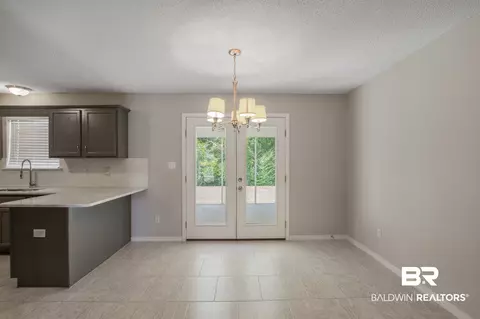3305 Franklin Ct, Mobile, AL 36618 photo 9