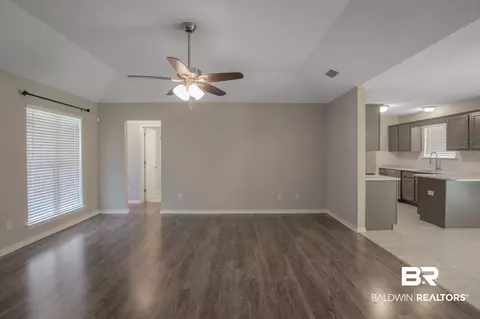 3305 Franklin Ct, Mobile, AL 36618 photo 8