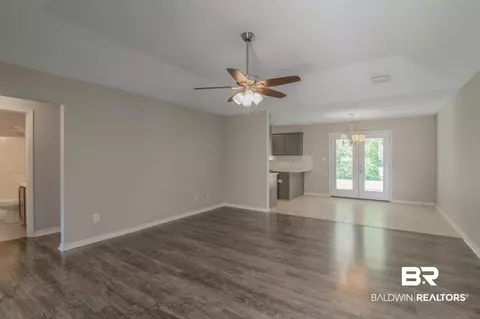 3305 Franklin Ct, Mobile, AL 36618 photo 7