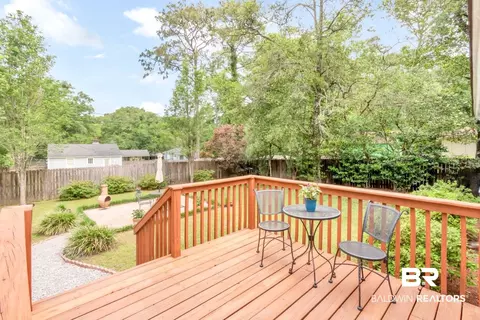323 W Azalea Cir, Mobile, AL 36608 photo 9