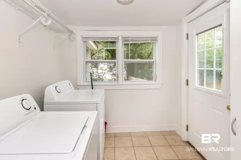323 W Azalea Cir, Mobile, AL 36608 photo 12
