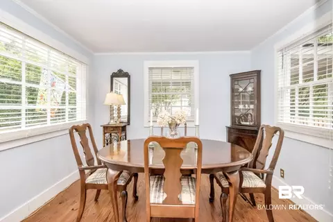 323 W Azalea Cir, Mobile, AL 36608 photo 3