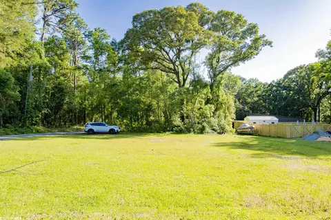 216 Fig Ave, Fairhope, AL 36532