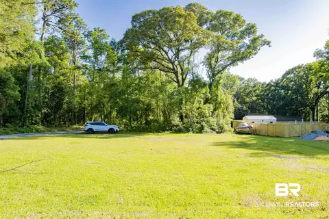 216 Fig Ave, Fairhope, AL 36532