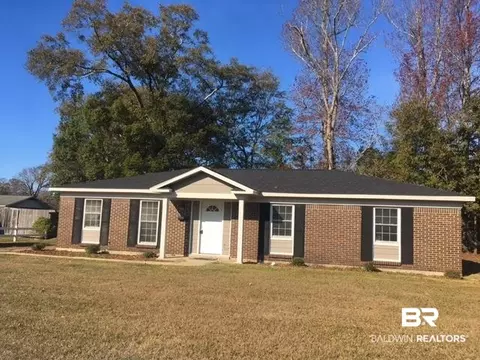 100 W Laurel St, Atmore, AL 36502
