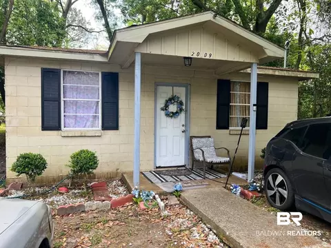 2009 Edwards Ave, Mobile, AL 36617 photo 1